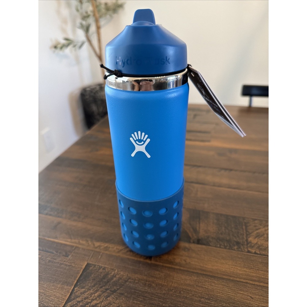 Hydro Flask Kids 20 oz Wide Mouth Water Bottle Straw Lid Lake Blue Insulated New
